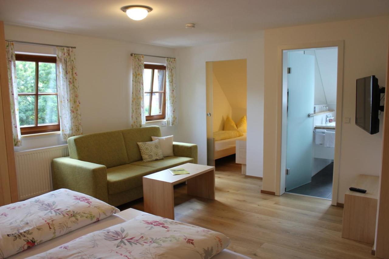 Schnurrenhof Apartment Seebach Bagian luar foto