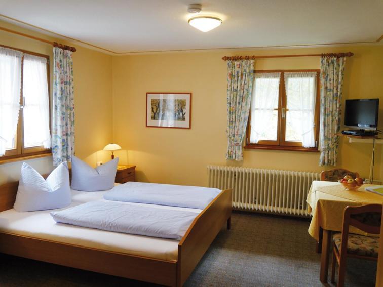 Schnurrenhof Apartment Seebach Bagian luar foto